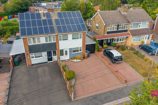 4, Kings Road, Swadlincote photo 2