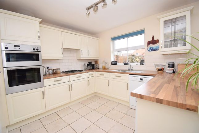 Detached house for sale in Stonehall Road, Cawston, Rugby