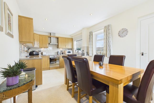 46, Owlet Ash Fields, Milnthorpe photo 3