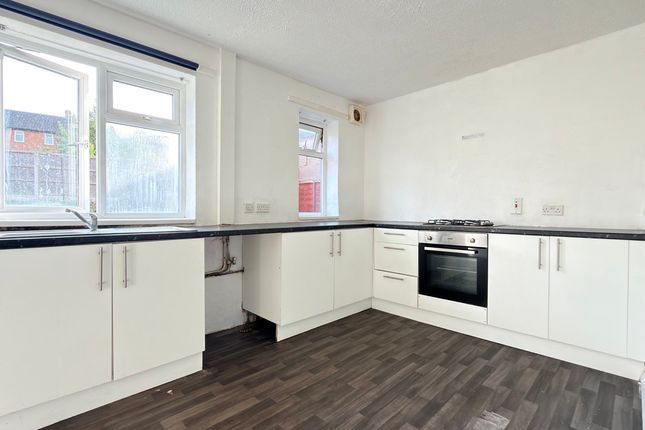 41, Cranage Crescent, Wellington, Telford photo 3