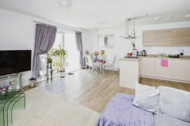 Thumbnail Flat for sale in Handley Page Road, Barking