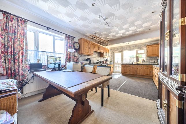 21, Old Tye Avenue, Westerham photo 4