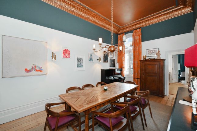 Flat 2, 39 Cornwall Gardens, London photo 4