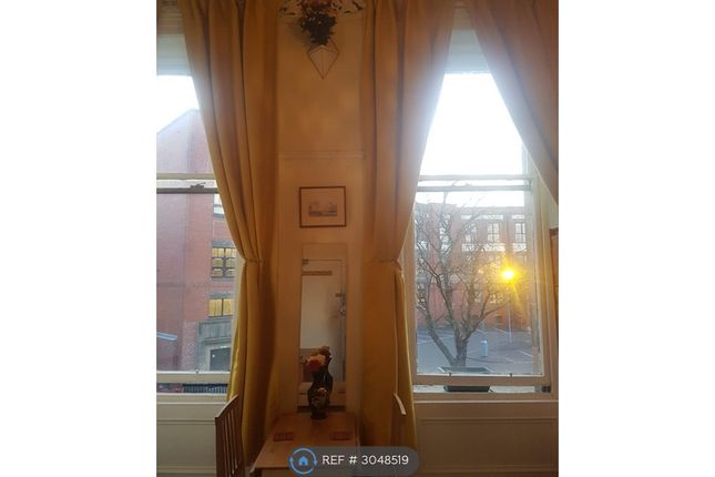 Oakfield Avenue, Flat Upl, Glasgow photo 3