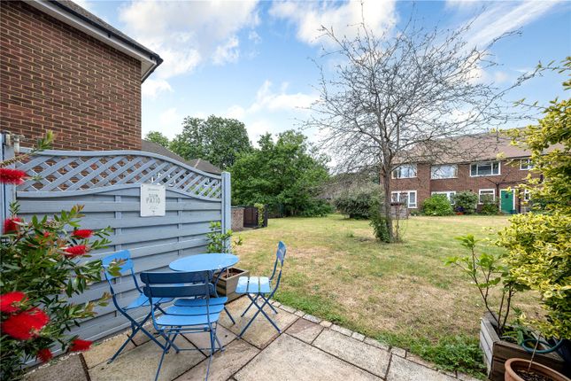 3, Beaulieu Close, East Twickenham photo 4