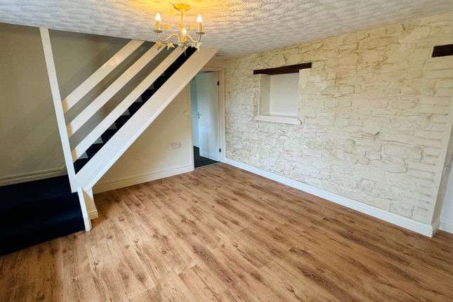 Flat 3, Carmarthen photo 5