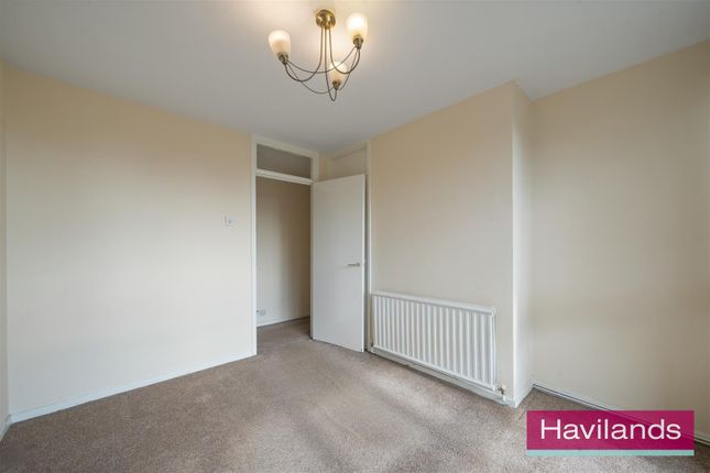 10, Ashbourne Court, N12 photo 4