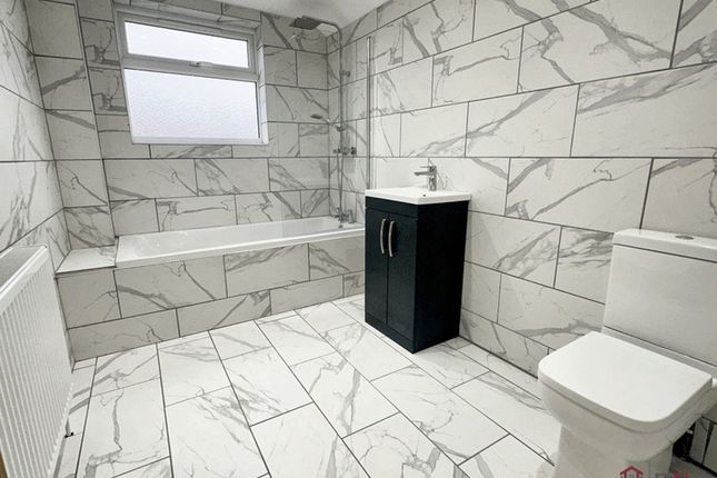 23, Alpha Street, Doncaster photo 3