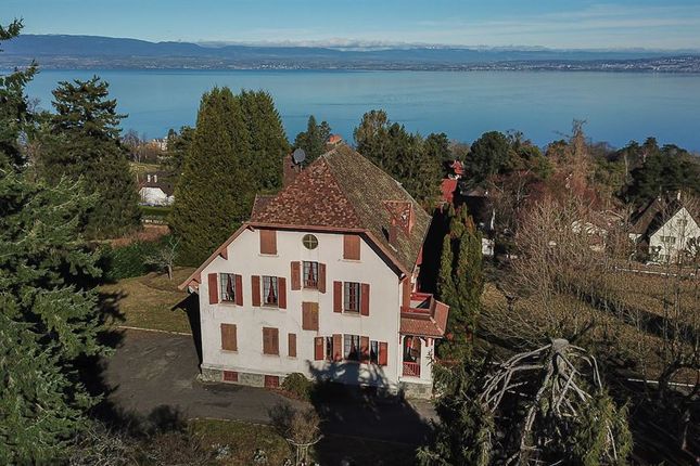Thumbnail Villa for sale in Evian Les Bains, Evian / Lake Geneva, French Alps / Lakes