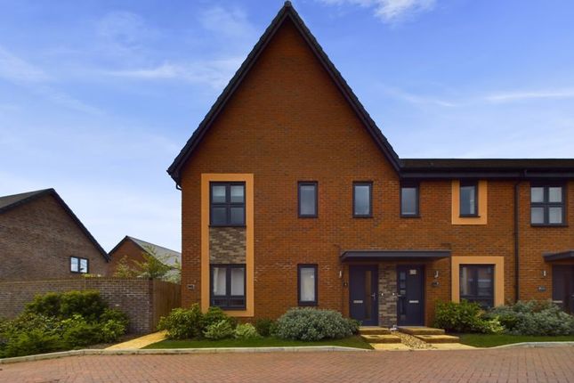 Thumbnail Flat for sale in Hiscox Way, Stoke Gifford, Bristol