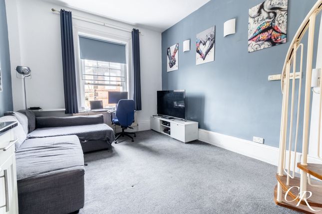 Flat 5, 8 Queens Parade, Cheltenham photo 3