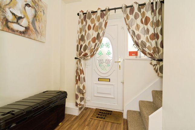 3, Rotherham Road, Barnsley photo 5