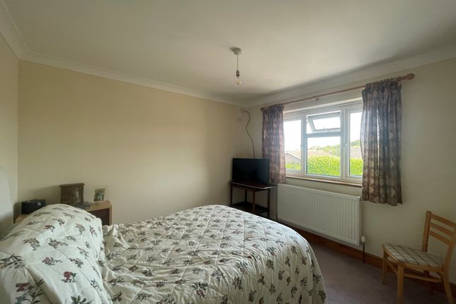 33, Balmoral Road, Deal photo 4