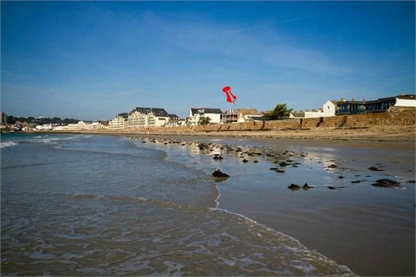 5 Brise de Mer Apts, La Greve d'Azette, St Clement photo 4