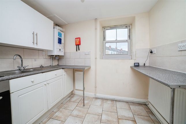 2, Coxmoor Road, SUTTON-IN-ASHFIELD photo 3