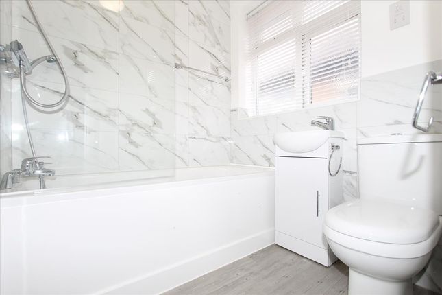 27, Sandhurst Road, London photo 5