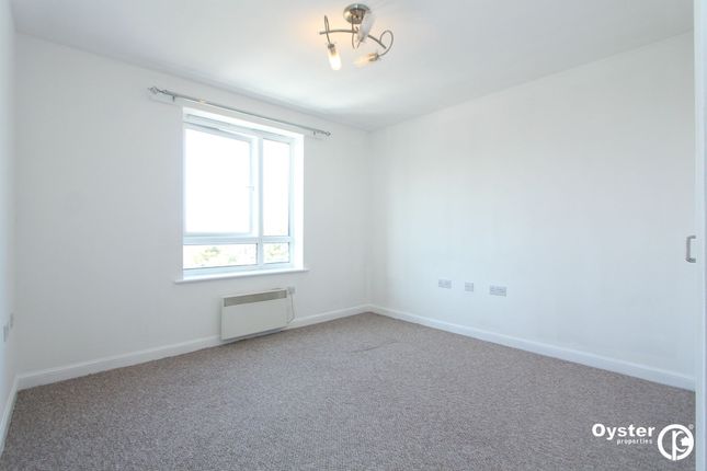 13F Wellspring Crescent, Wembley photo 4