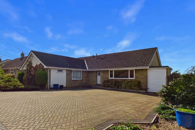 3-bed bungalow on Lower Ansford, CASTLE CARY, £455,000