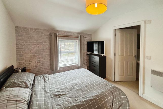 44 Dunsley House, 894, Dunsley House, Hessle Road, Hull photo 5