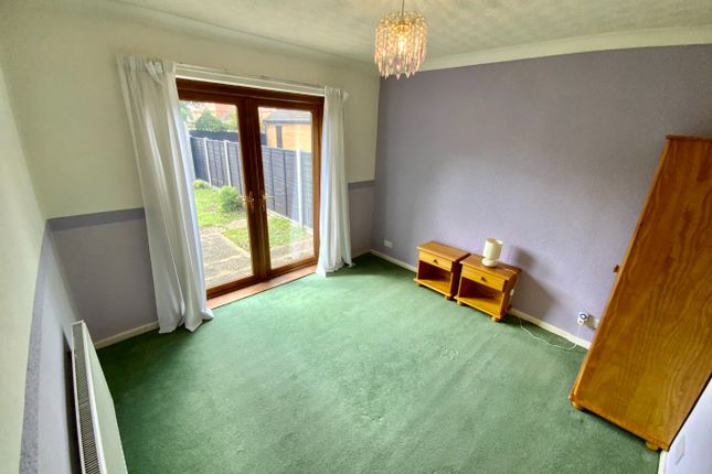 Marsh Road, Luton photo 4
