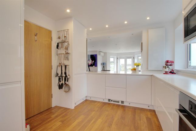 Property for sale in Woodland Avenue, Worthing