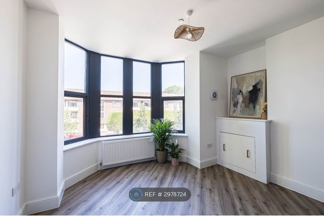 Flat, Newport Road, Cardiff photo 2