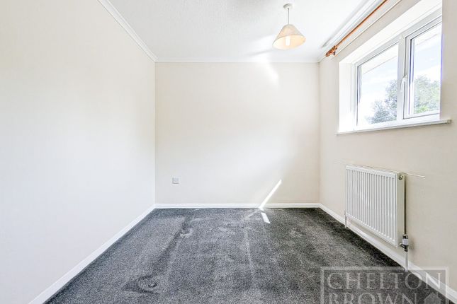 11, Chatsworth Avenue, Northamptonshire photo 4