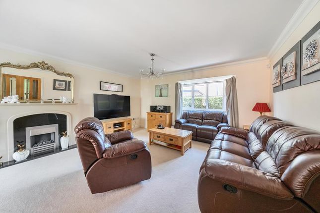 13 SEVEN SISTERS WAY, Cumnor Hill, Oxford photo 3