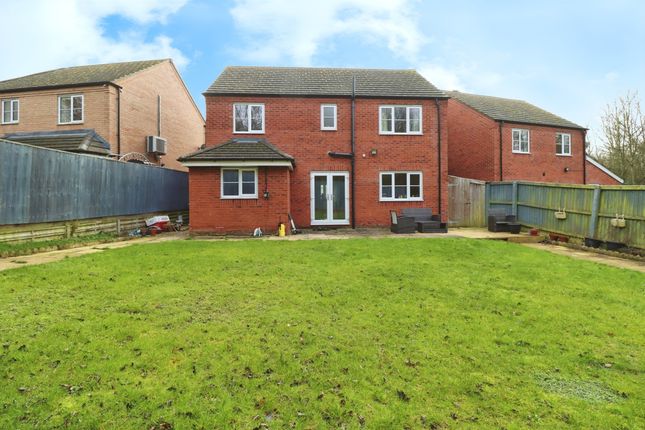 48, Thompson Way, Kettering photo 2