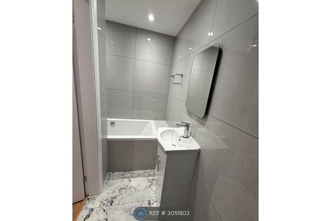 Daintry Close, Harrow photo 5