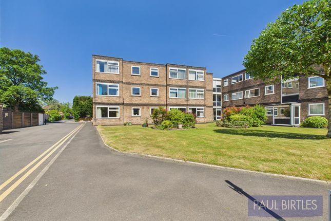 2-bed house on 14, Albany Court, Manchester, £150,000