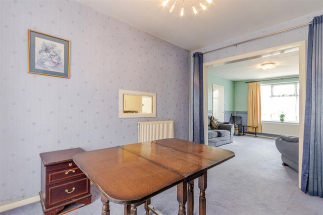 3, Enstone Road, Ickenham photo 4