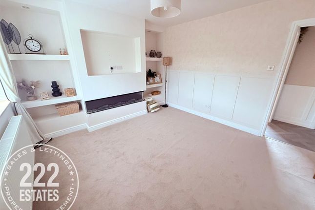 3, Norcott Drive, Warrington photo 3