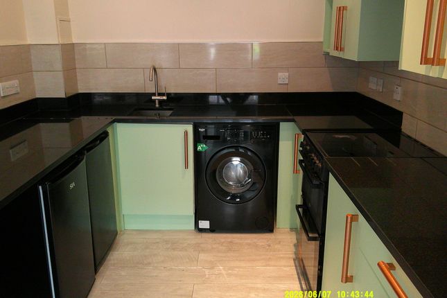 1, Barnsdale Close, Loughborough photo 4