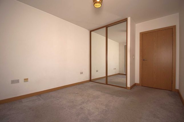 39, Elder Court, Hertford photo 4