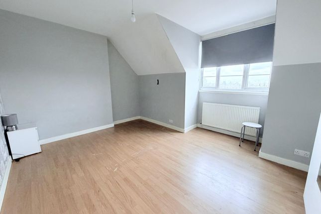 98a, Victoria Road, Ruislip photo 5