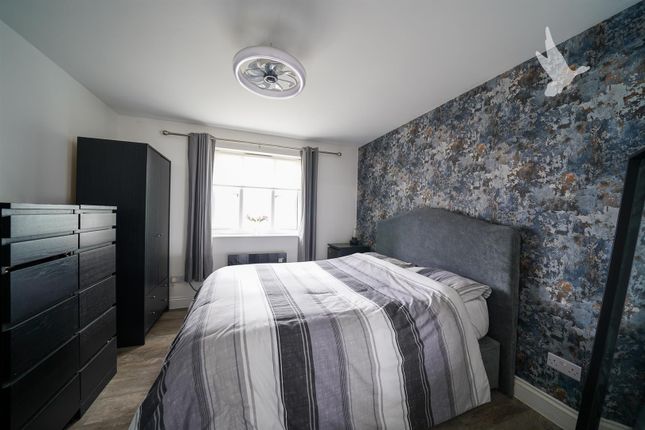 37, Heriot Way, Maldon photo 4