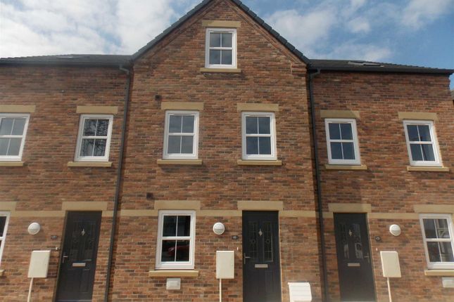 Thumbnail Town house to rent in Lazonby Terrace, Carlisle