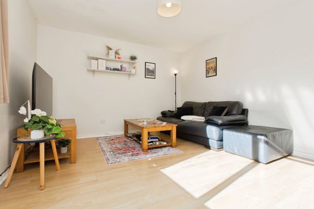 1 Ramsey Court,, Strangeways Road, Cambridgeshire photo 2
