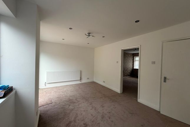 79, Walcot Drive, Birmingham photo 4