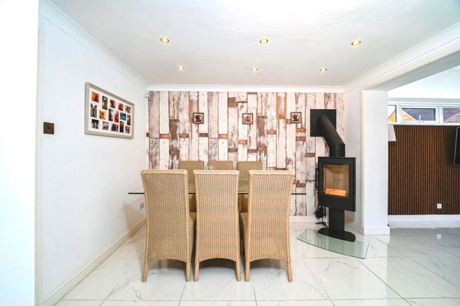 5, Pendeen Close, New Waltham photo 4