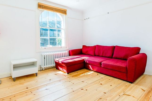 Thumbnail Flat to rent in Randolph Street, London