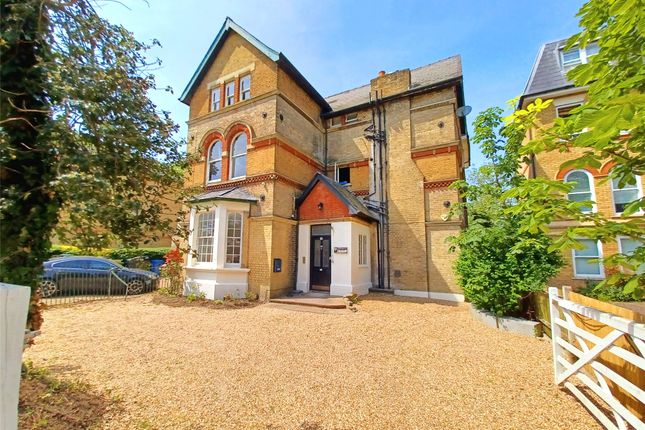 Thumbnail Flat for sale in The Avenue, Worcester Park, Surrey