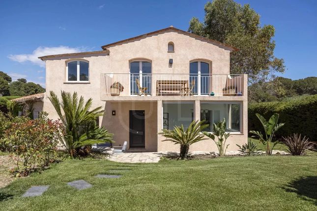 Detached house for sale in Vallauris, 06220, France