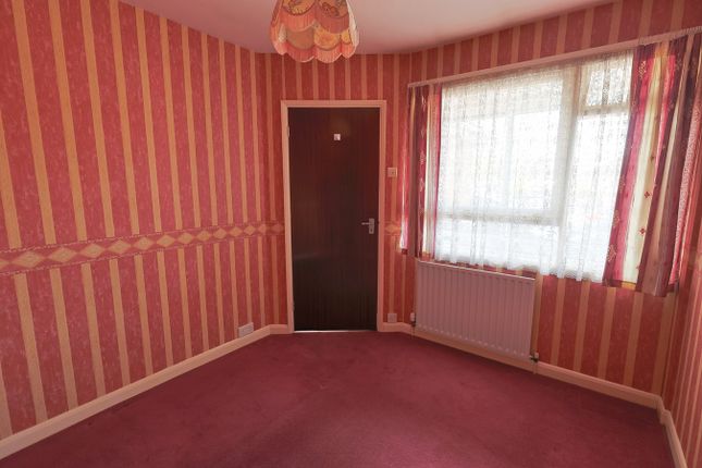 Semi-detached bungalow for sale in Winton Drive, Cheshunt, Waltham Cross