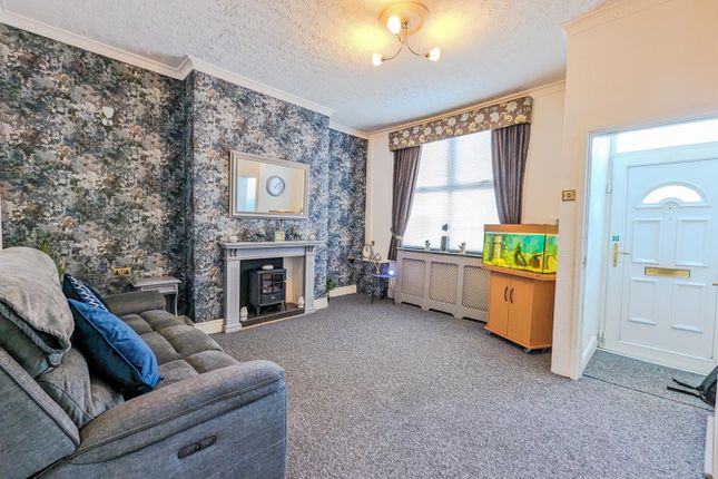 End terrace house for sale in Firs Lane, Leigh