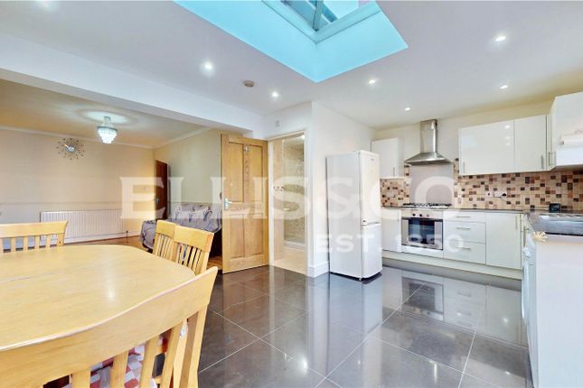 13, Neeld Crescent, Wembley photo 3