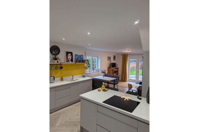6, Leamington Road, Southport photo 2