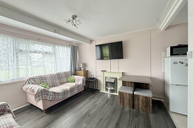 229 Sundowner, Newport Road, Great Yarmouth photo 4