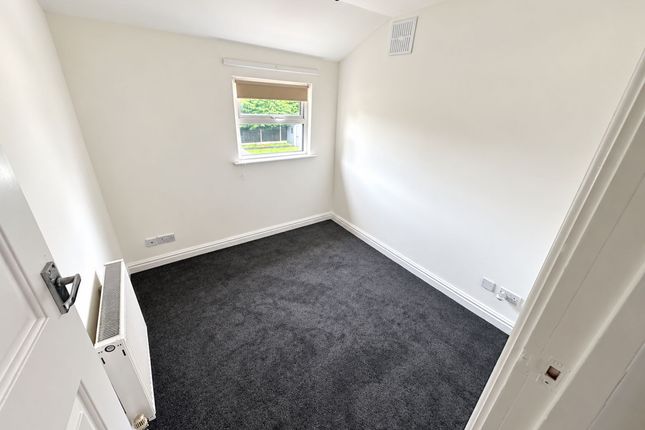 11b Three Tuns Lane, Liverpool photo 5